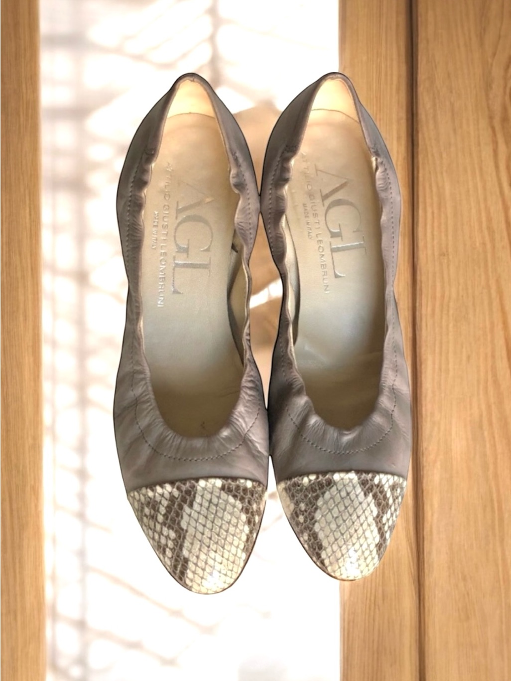 Agl Grey Leather Cap Toe Wedges Pumps